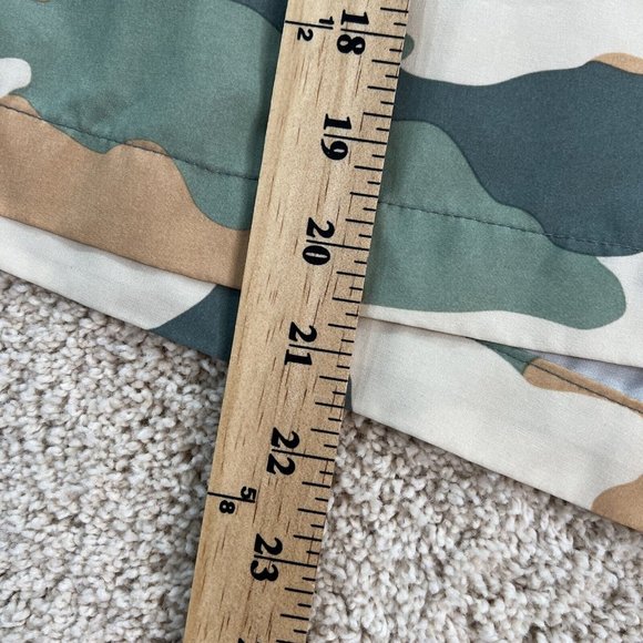 Old Navy Active Mens Swim Trunks 2XL Bathing Suit Board Shorts Swimsuit Camo - Picture 6 of 15